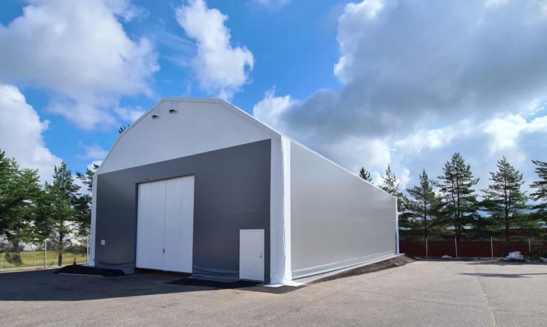 Finest-Hall Factory OÜ toodetud ja paigaldatud PVC hall mõõtudega 15x24,5m, kõrgusega 6m Fläkt Group Finlandile.