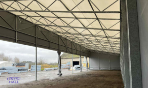 Finest-Hall Factory OÜ toodetud ja paigaldatud varikatus mõõtudega 12x45,5m + 7m, kõrgusega 8 meetrit EK Wood OÜ-le.