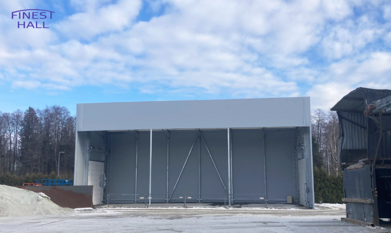 Finest-Hall Factory OÜ toodetud ja paigaldatud varikatus mõõtudega 8x21m, kõrgusega 9,4 meetrit Perasaar OÜ-le.